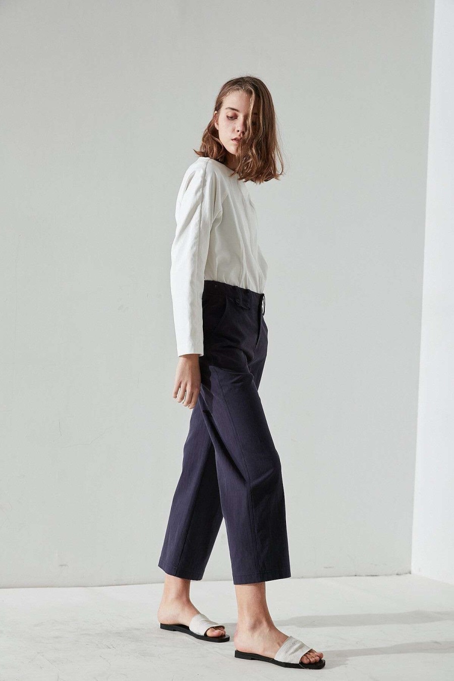 Toj Skye | Fayette Cropped Pants Indigo