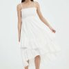 Toj Skye Okobevidst | Sophie Smocked Tiered High-Low Midi-Kjole Hvid