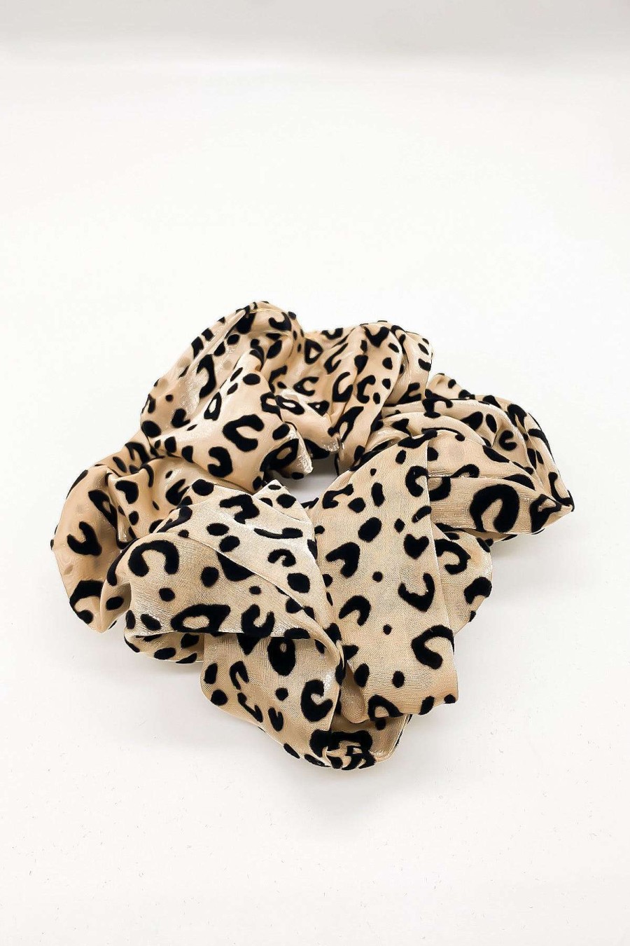 Smykker Og Tilbehor Skye Har Tilbehor | Calliope Leopard Print Velvet Scrunchie