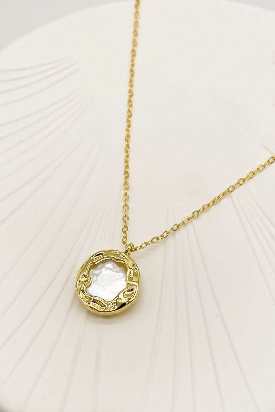 Smykker Og Tilbehor Skye Halskaeder | Charee Freshwater Pearl Pendant Halskaede Guld