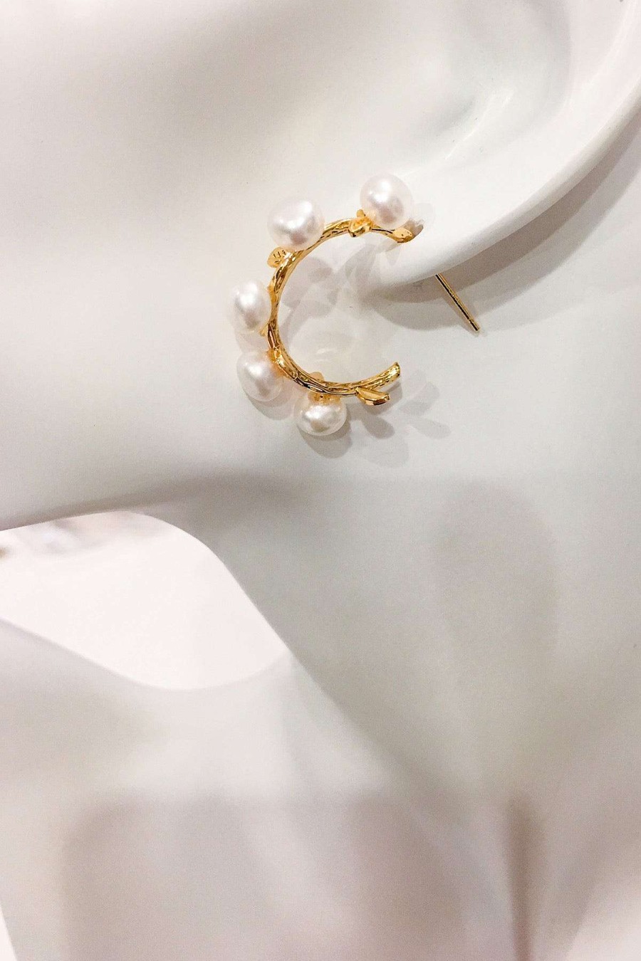 Smykker Og Tilbehor Skye Guld | Clarice 18K Pearl Hoop Oreringe Guld